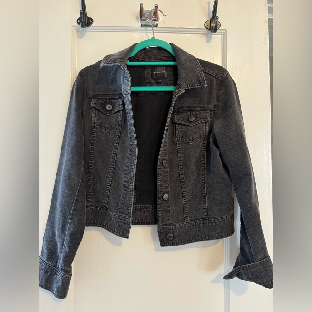 The Limited Cropped Denim Jacket